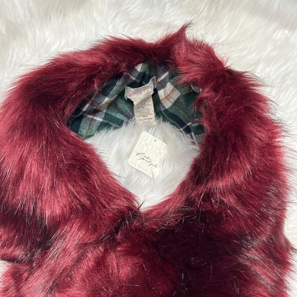 FREE PEOPLE JAGGER FAUX FUR SCARF COLLAR WINE - Picture 3 of 5